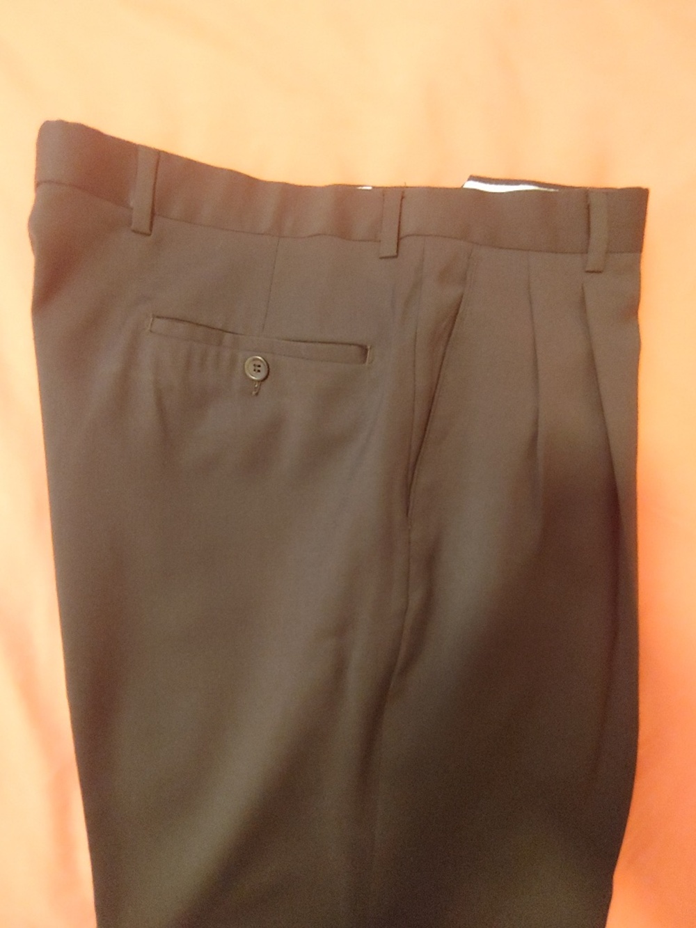 Pleated Full-cut Wool Gabardine Slacks
